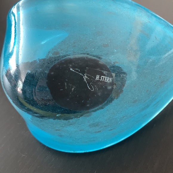 H. Stern Decorative Glass - Picture 5 of 5